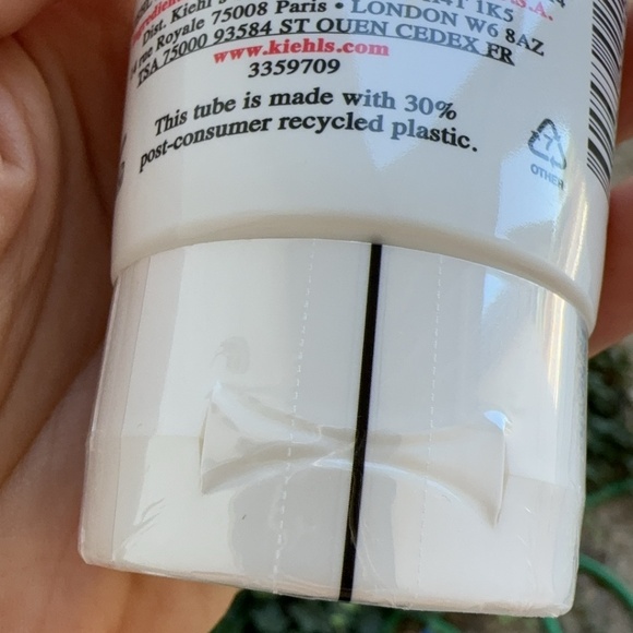 KIEHL’S ultra facial cleanser full size 5oz (150ml) - Picture 4 of 4